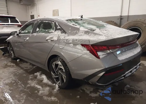 2025 Hyundai Elantra Sel Convenience z USA, uszkodzony, nr VIN KMHLS4DG8SU023605